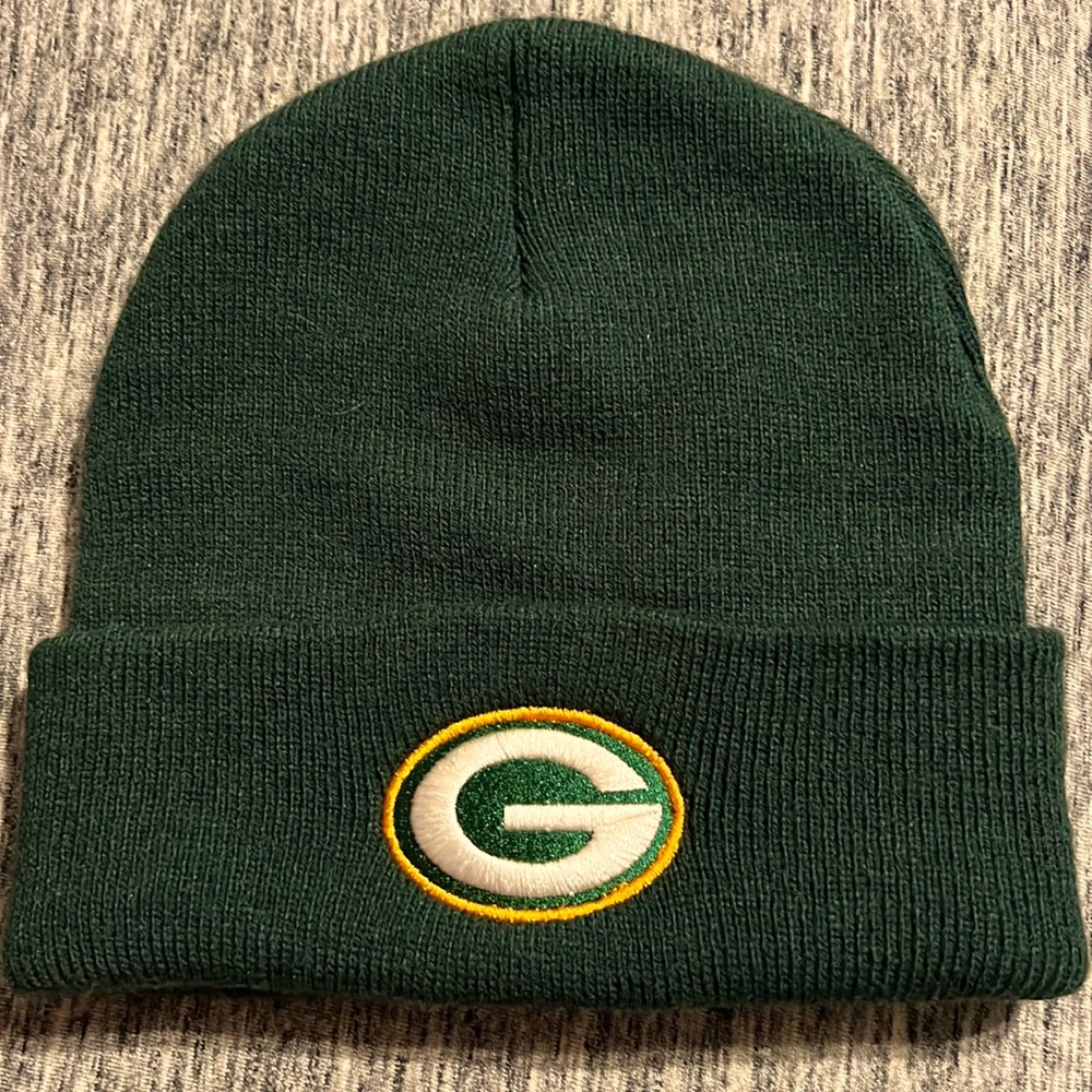 Like new Green Bay Packers beanie